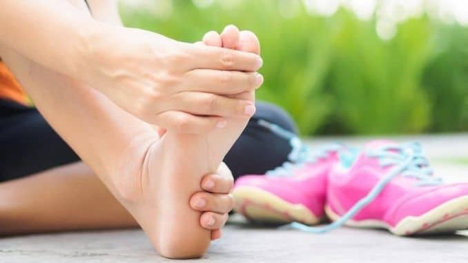 5-Best-Moves-To-Relieve-Plantar-Fasciitis-Pain