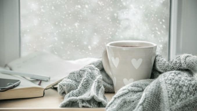winter-cozy-hot-chocolate