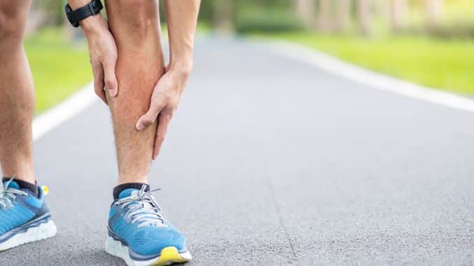 muscle-pain-runner-man How to Deal with Shin Splints