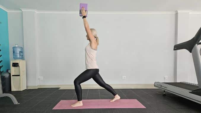 Lunge with Arm Bend Start - Yoga Block Poses